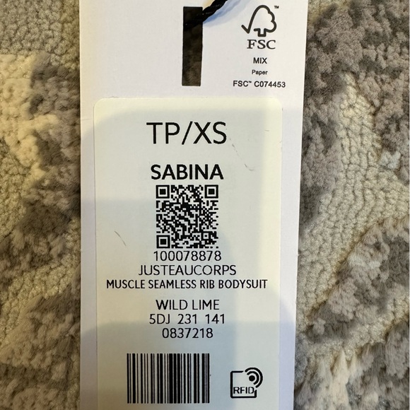 Dynamite Sabina Muscle Seamless Ribbed Bodysuit - Picture 11 of 12